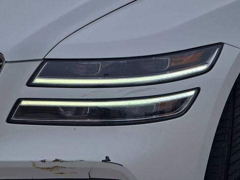 Used 2022 Genesis G80 2.5T w/ Advanced Package image 31