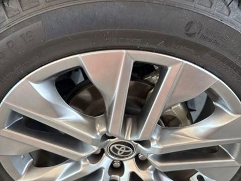 Used 2023 Toyota RAV4 XLE Premium FWD image 25