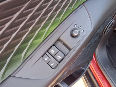 New 2024 Dodge Charger R/T w/ Plus Group image 8