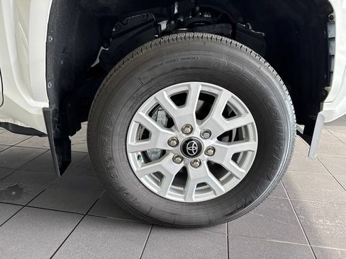 Certified 2024 Toyota Tacoma SR AWD/4WD image 49