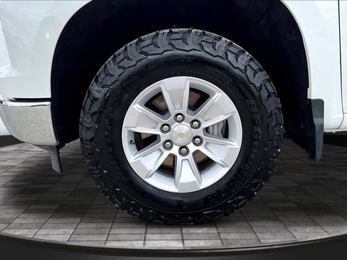 Used 2023 Chevrolet Silverado 1500 LT w/ Work Truck Package AWD/4WD image 36
