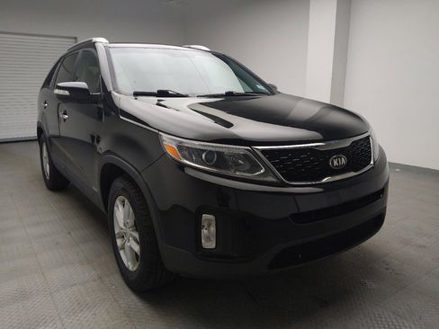 Used 2014 Kia Sorento LX w/ Premium Package image 13
