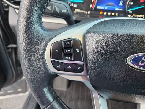 Used 2024 Ford Explorer XLT w/ Equipment Group 202A image 20