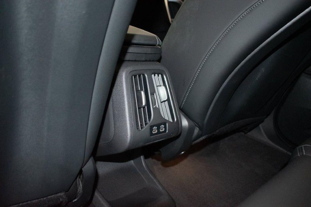 Used 2025 BMW X1 xDrive28i w/ Premium Package AWD/4WD image 24