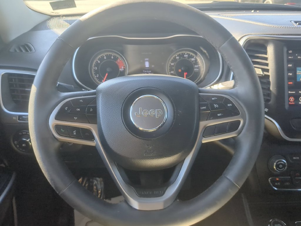 Certified 2022 Jeep Cherokee Latitude Lux AWD/4WD image 22