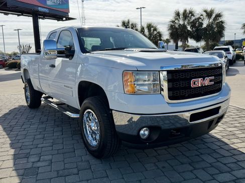 Used 2011 GMC Sierra 2500 SLE image 6