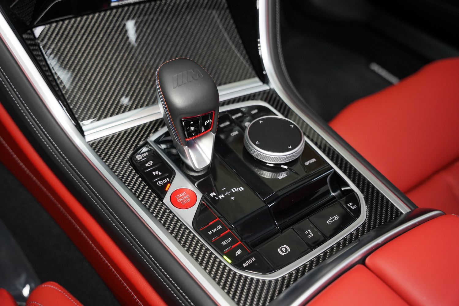 Used 2025 BMW M8 Competition w/ M Carbon Exterior Package AWD/4WD image 46