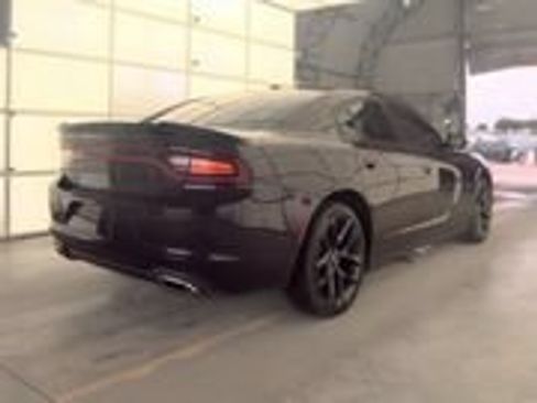 Used 2021 Dodge Charger SXT w/ Blacktop Package RWD image 4