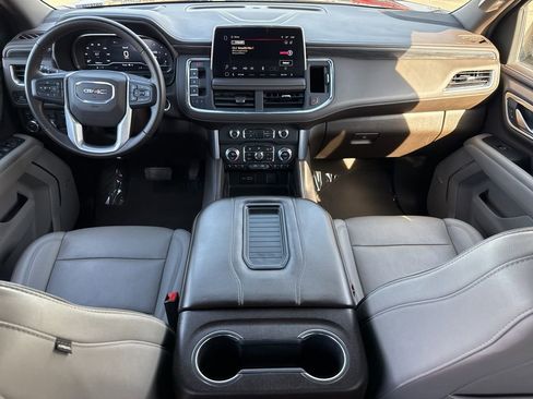Used 2023 GMC Yukon SLT w/ Max Trailering Package image 16