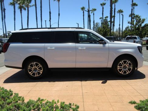 Certified 2025 Ford Expedition Max Active RWD image 5
