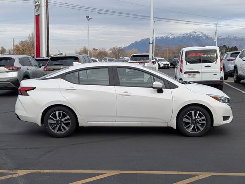 New 2025 Nissan Versa SV w/ Trunk Package image 2