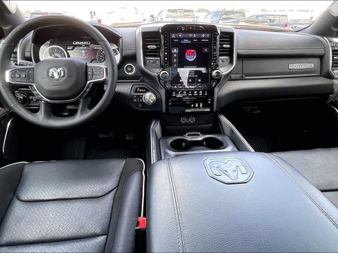 Used 2025 RAM 1500 Laramie w/ Sport Appearance Package AWD/4WD image 7