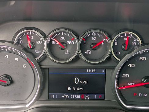 Used 2021 Chevrolet Silverado 1500 LT Trail Boss w/ Convenience Package II image 31