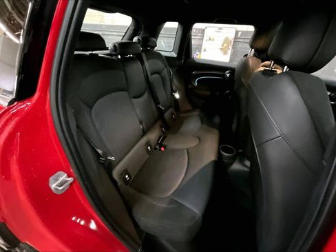 Used 2024 MINI Cooper S image 30