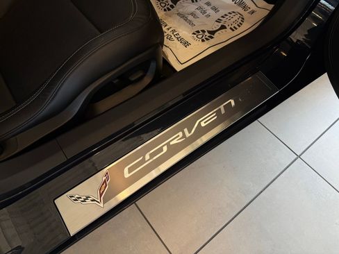 Used 2014 Chevrolet Corvette Stingray Coupe image 12