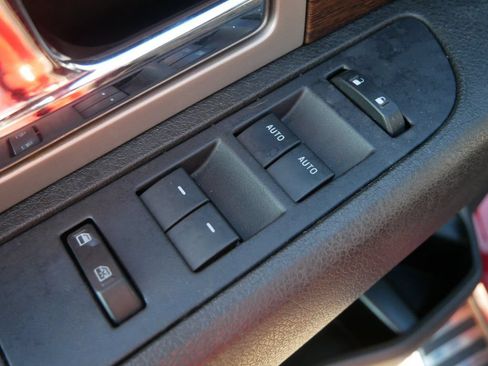 Used 2013 Ford F150 Lariat w/ Mid Equipment Group AWD/4WD image 11