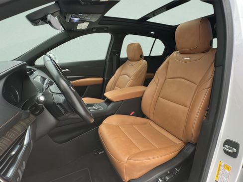 Used 2019 Cadillac XT4 Premium Luxury AWD/4WD image 13