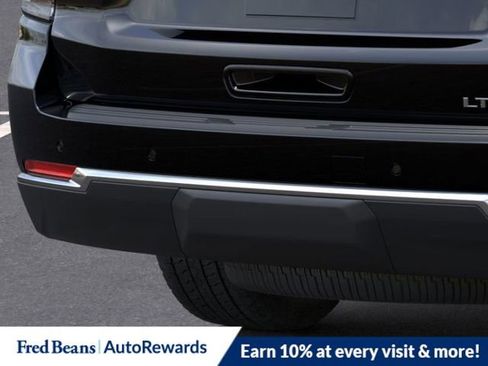 New 2026 Chevrolet Suburban LT w/ Comfort Package image 14