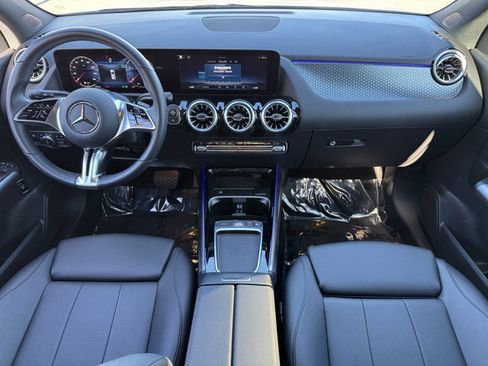 Used 2025 Mercedes-Benz GLA 250 image 10