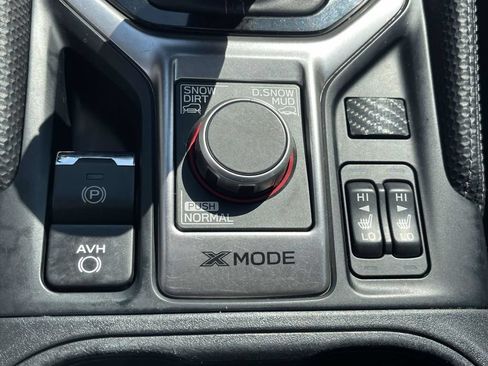Used 2022 Subaru Forester Limited AWD/4WD image 32