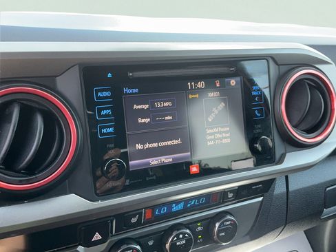 Used 2019 Toyota Tacoma Limited RWD image 24
