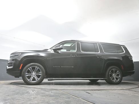 Used 2024 Jeep Grand Wagoneer L 4WD image 57