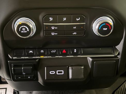 Used 2024 GMC Sierra 1500 Pro w/ Graphite Edition AWD/4WD image 28
