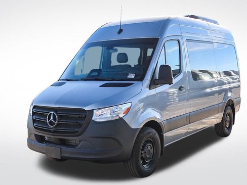 New 2025 Mercedes-Benz Sprinter 2500 image 3