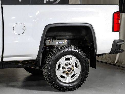 Used 2015 GMC Sierra 2500 4x4 Crew Cab w/ Sierra Convenience Package image 13