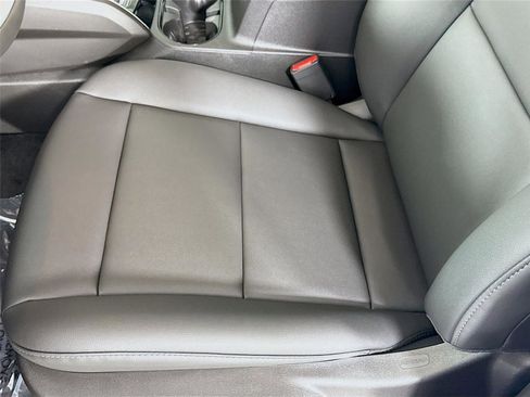 New 2025 Chevrolet Colorado LT w/ LT Convenience Package image 14