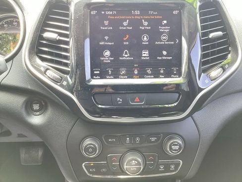 Used 2019 Jeep Cherokee Limited AWD/4WD image 11