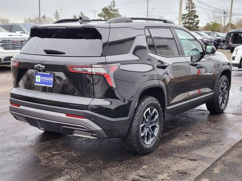 Used 2026 Chevrolet Equinox ACTIV w/ Convenience Package III image 5