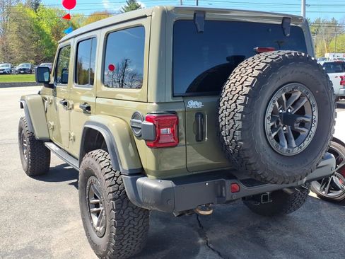 Used 2025 Jeep Wrangler Unlimited Rubicon 392 AWD/4WD image 5
