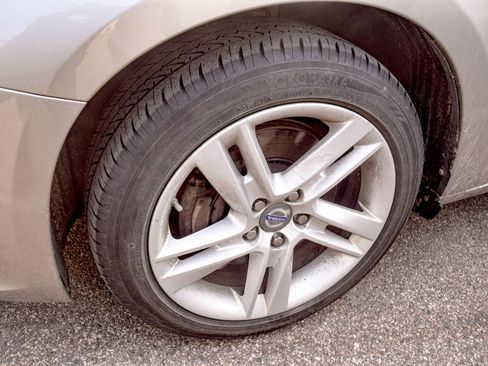 Used 2015 Volvo V60 T5 Premier image 21