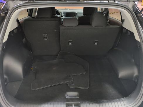 Used 2022 Kia Sportage LX w/ LX AWD Value Edition Package image 12