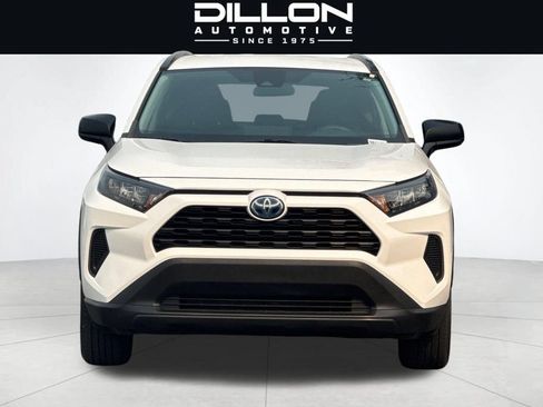 Used 2022 Toyota RAV4 LE AWD/4WD image 9