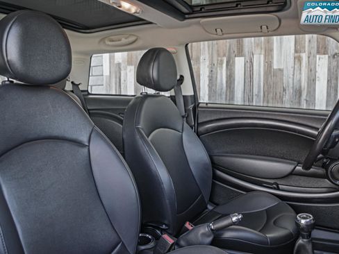 Used 2012 MINI Cooper S image 19