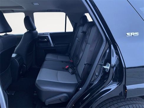Used 2023 Toyota 4Runner SR5 Premium image 13