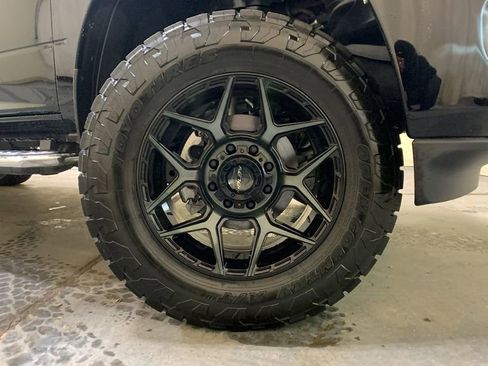 Used 2024 RAM 2500 Big Horn w/ Level 2 Equipment Group image 9