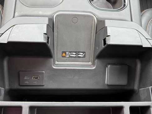 Used 2025 GMC Sierra 1500 AT4 image 45