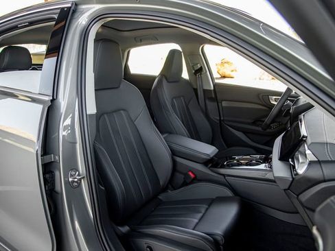 Used 2025 Audi A5 2.0T Premium Plus w/ Premium Plus image 31