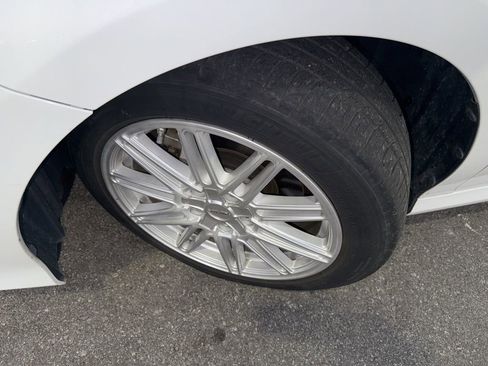 Used 2018 Toyota Camry LE image 23