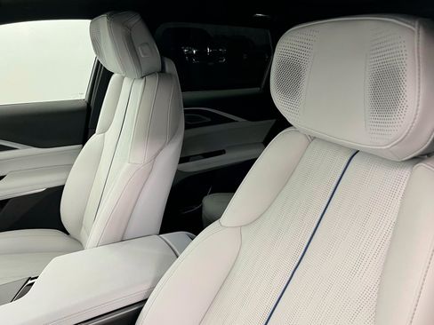 New 2025 Cadillac Lyriq Sport w/ LPO, Floor Liner Package image 17