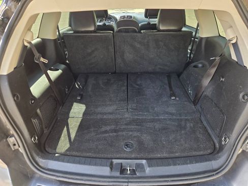 Used 2014 Dodge Journey SXT w/ Flexible Seating Group FWD image 39