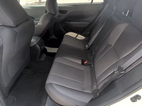 Used 2026 Subaru Crosstrek 2.5i Premium AWD/4WD image 24