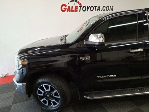 Used 2020 Toyota Tundra Limited w/ Limited Premium Package AWD/4WD image 5