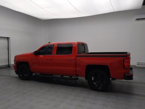 Used 2018 Chevrolet Silverado 1500 LT w/ Rally 2 Edition image 3
