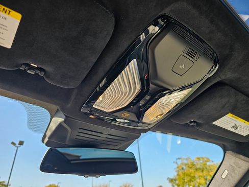 New 2026 BMW X5 xDrive40i w/ M Sport Package image 27