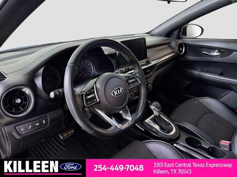 Used 2020 Kia Forte GT-Line w/ GT-Line Premium Package FWD image 11