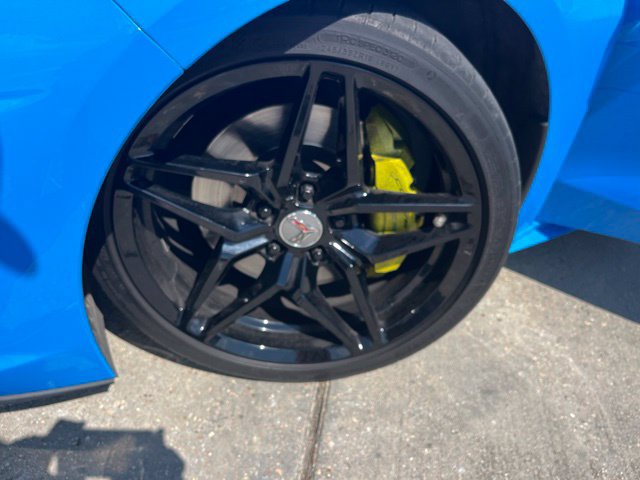 Used 2020 Chevrolet Corvette Stingray Premium Cpe w/ 3LT Preferred Equipment Group RWD image 29